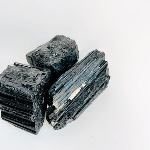 BLACK TOURMALINE (RAW) STONES